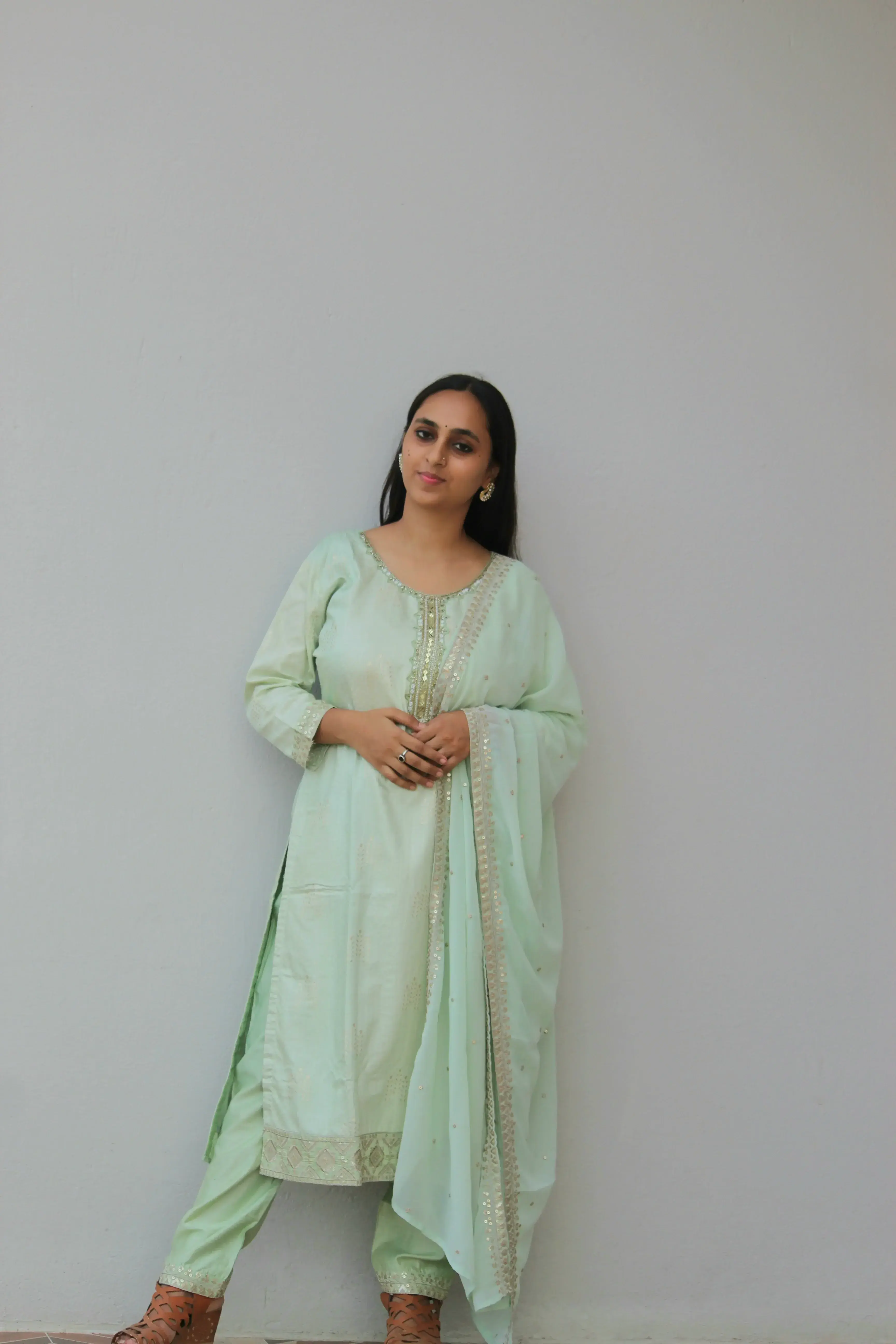 /storage/photos/1/Products/Suit/light green suit (13).webp